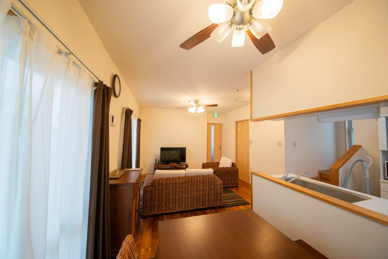 Villa Pine House in ISHIGAKI Ishigaki  Exterior foto